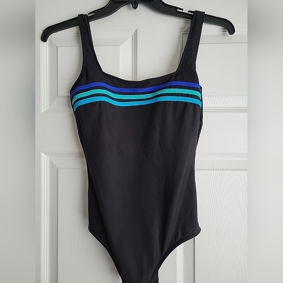 It Figures Women's Swimsuit - Picture 3 of 12